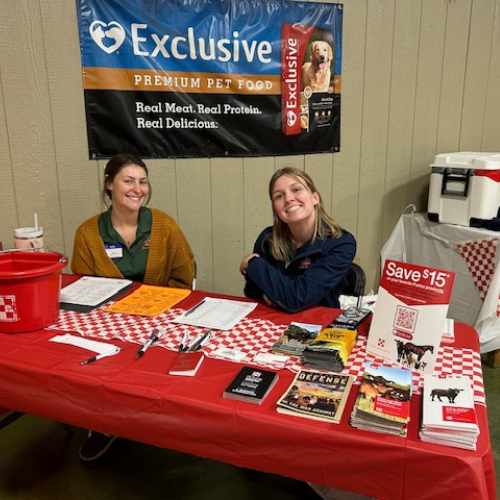 Prairieland Feed staff hosting a tabling event